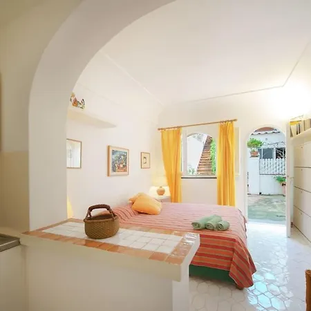 La Piccola,